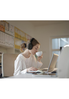Belkin Навушники Over-Ear Soundform Surround Wireless, чорний