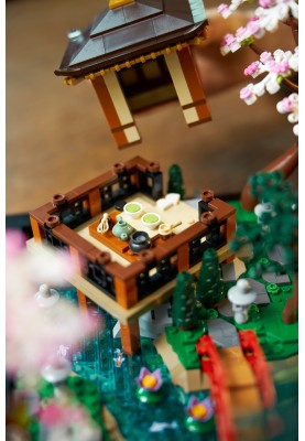 LEGO Конструктор Icons Тихий сад