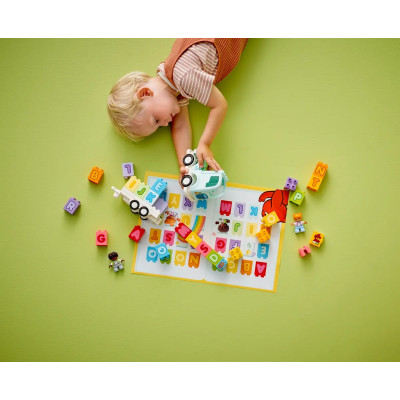 LEGO Конструктор DUPLO Town Вантажівка з алфавітом