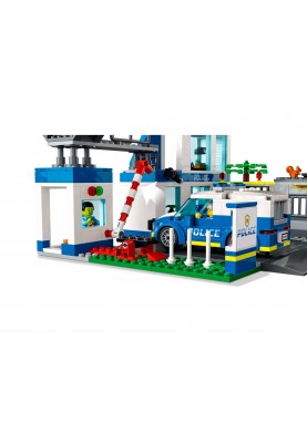 LEGO Конструктор City Поліцейська дільниця