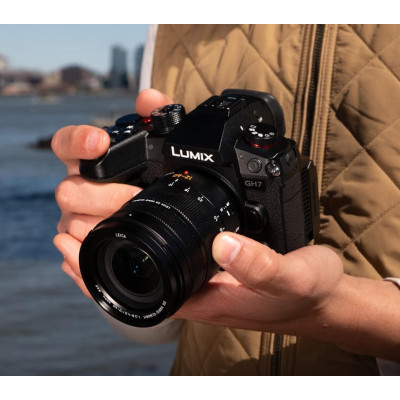 Panasonic Цифр. фотокамера DC-GH7 Kit 12-60 мм f2.8-4