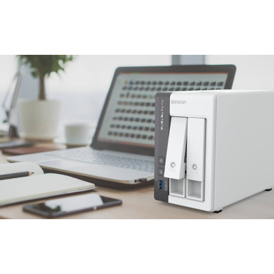 QNAP Сіткове сховище TS-216G (2.5GbE)