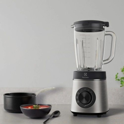 Electrolux Блендер стаціонарний, 1400Вт, чаша 1.75л, нержавіюча сталь