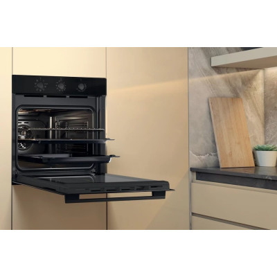 Whirlpool Духовий шафа електричний, 71л, A, конвекція, чорний