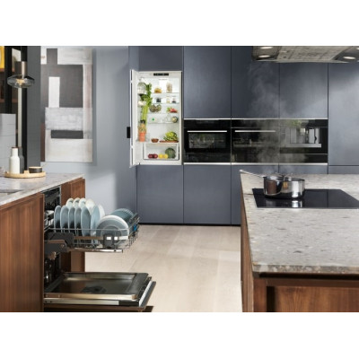Electrolux Посудомийна машина вбудовувана EEC967310L