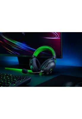 Razer Гарнітура Blackshark V2 + USB Mic Enhancer SE Black/Green