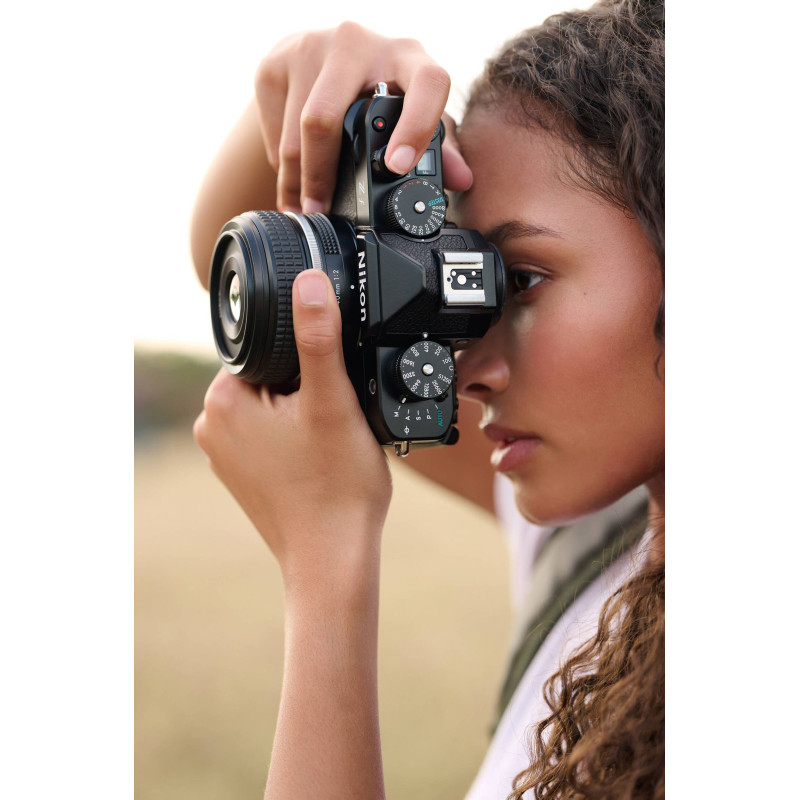 Nikon Цифр. фотокамера Zf body