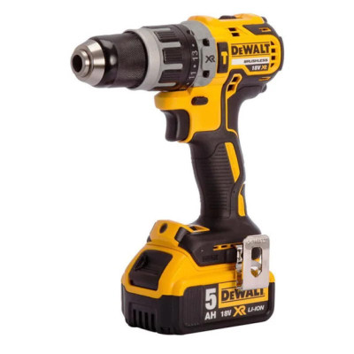 DeWALT Набір із двох акумуляторних інструментів DeWALT 18В дриль-шурупокрут DCD796 шліфмашина кутова DCG405 акб 2х5А·год ЗП TSTAK 4.2кг