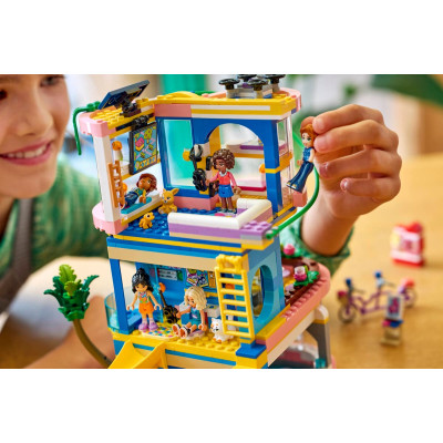 LEGO Конструктор LEGO Friends Клубний будинок друзів HLC LEGO Конструктор LEGO Friends Клубний будинок друзів HLC
