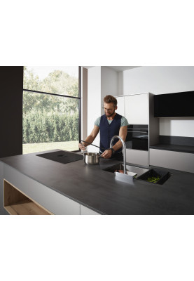 Hansgrohe Змішувач для кухні Aquno Select M81, довж.виливу - 220мм, поворотний, витяжний, 1 важіль, хром