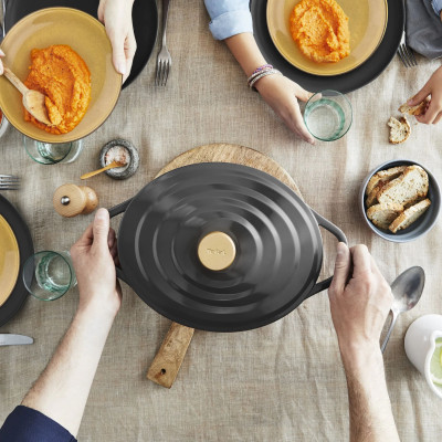 Tefal Каструля Tefal Air, з кришкою, 5.7л, алюміній, чорний