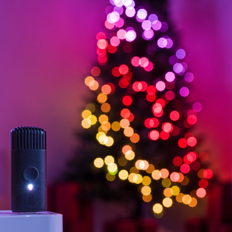 Twinkly Гірлянда Smart LED Twinkly tree Strings RGB 500 налаштована на 2.1м ялинці