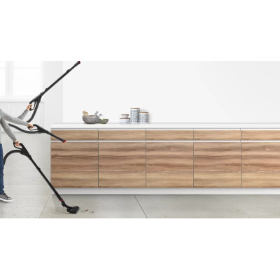 Bosch Пилосос мішковий, 700Вт, 4л, НЕРА13, турбощітка, червоний