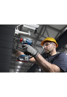 Bosch Гвинтоверт ударний акумуляторний GDR 18V-215 18В АКБ 2х2А·год 3800об·хв 215Нм M6-M16 ЗП GAL18V-20 кейс 1кг