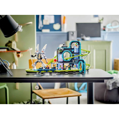 LEGO Конструктор City Парк розваг «Світ роботів»