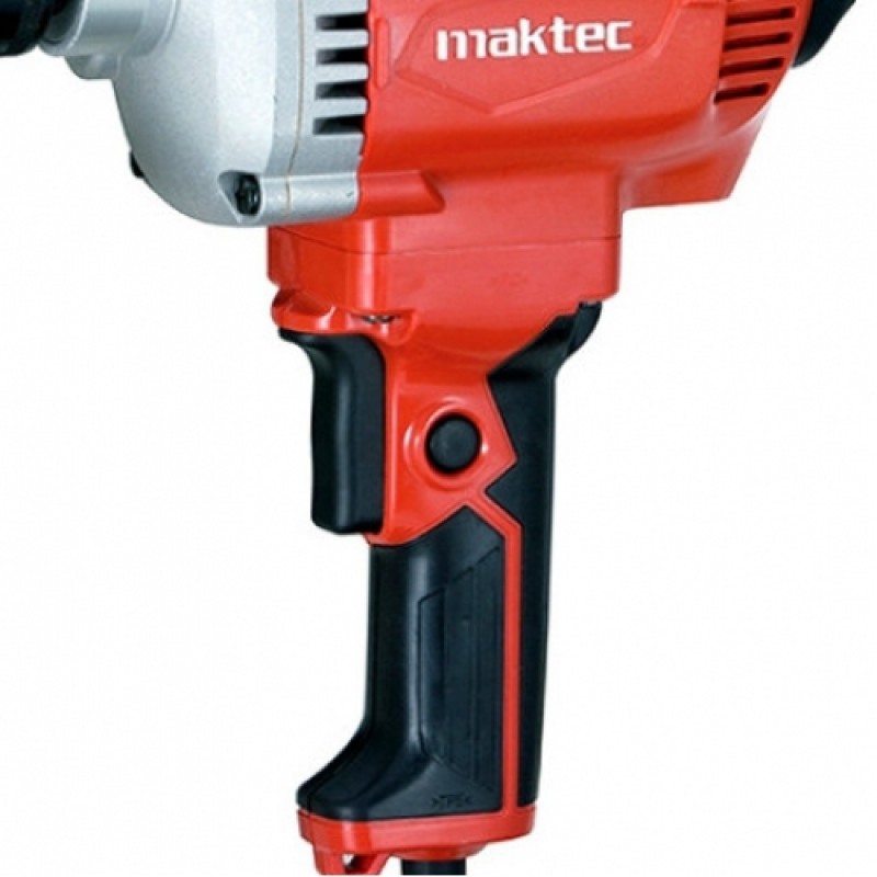 Makita MT M 6201, 750 Вт, 1,5 - 13 мм, 2,7 кг