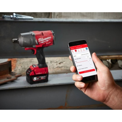 Milwaukee Гайковерт високомоментний аккумуляторний Milwaukee M18 FUEL ONE-KEY 18В 702-1627Нм 0-1800об/хв 3/4" 3.5кг без АКБ та ЗП Milwaukee Гайковерт високомоментний аккумуляторний Milwaukee M18 FUEL ONE-KEY 18В 702-1627Нм 0-1800об/хв 3/4" 3.5кг без АКБ та ЗП