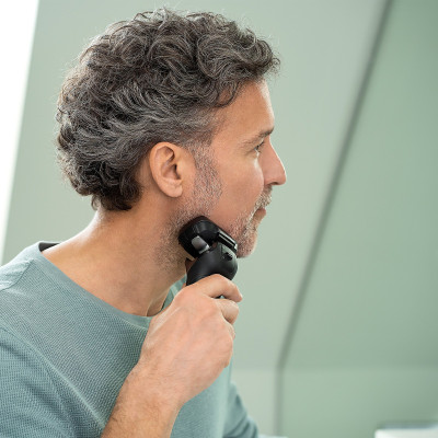 Panasonic Бритва електр. сіткова, 14000 об/хв, бритв.головок-6, Li-Ion, сух.+волог., тример, чорний