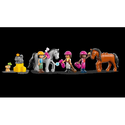 LEGO Конструктор LEGO Friends Кінна зграя та академія верхової їзди LEGO Конструктор LEGO Friends Кінна зграя та академія верхової їзди