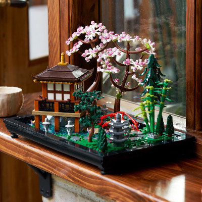 LEGO Конструктор Icons Тихий сад
