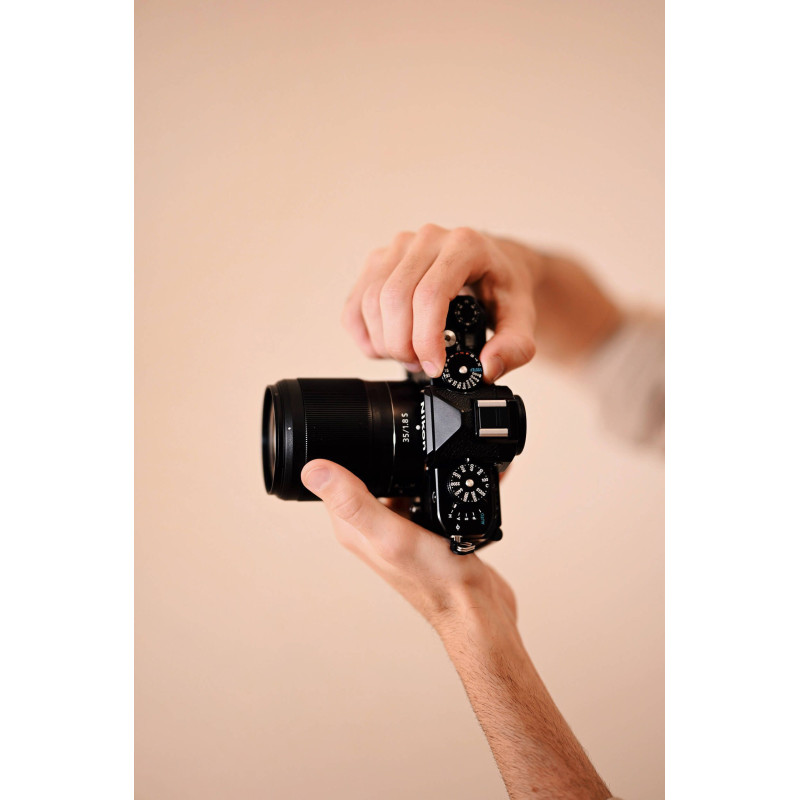 Nikon Цифр. фотокамера Zf body