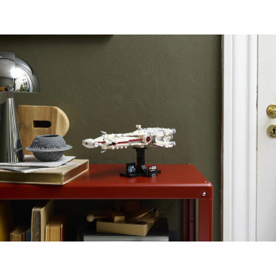 LEGO Конструктор Star Wars Тантів IV