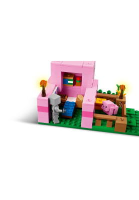 LEGO Конструктор Minecraft Будинок для поросят