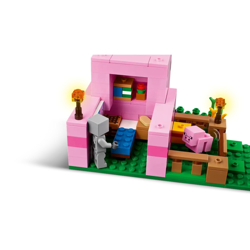 LEGO Конструктор Minecraft Будинок для поросят