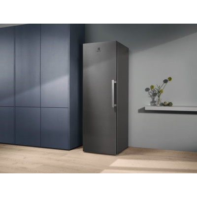 Electrolux Морозильна камера Electrolux RUT7ME28X2