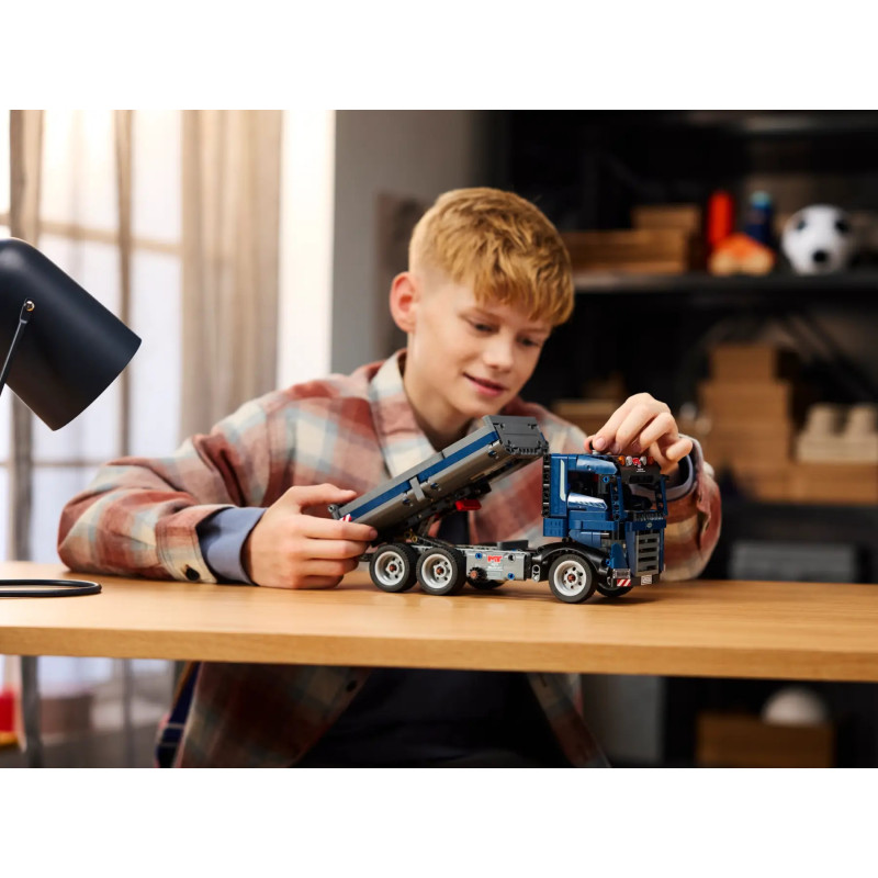 LEGO Конструктор Technic Самоскид