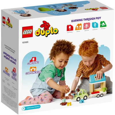 LEGO Конструктор DUPLO Town Сімейний будинок на колесах
