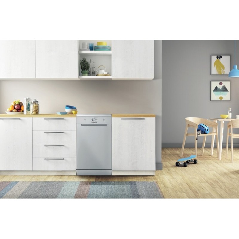 Indesit Посудомийна машина 10компл., A+, 45см, сріблястий