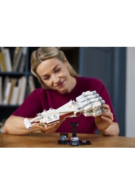 LEGO Конструктор Star Wars Тантів IV