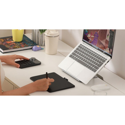 Huion Графічний планшет 10.5"x6.25" Inspiroy Frego M, BT, USB-C, чорний Huion Графічний планшет 10.5"x6.25" Inspiroy Frego M, BT, USB-C, чорний