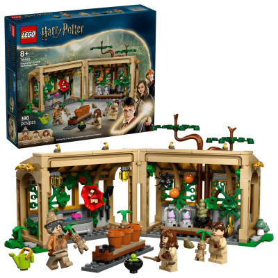 LEGO Конструктор LEGO Harry Potter Замок Гогвортс: урок гербології