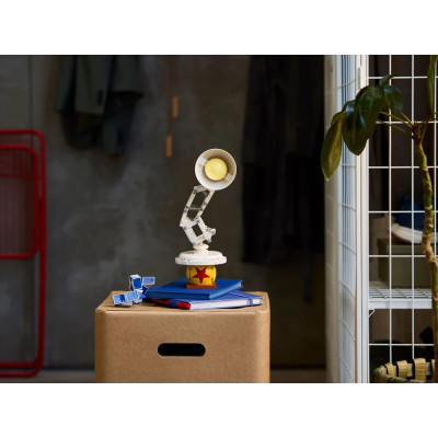 LEGO Конструктор LEGO Ideas Disney Pixar Luxo Jr. LEGO Конструктор LEGO Ideas Disney Pixar Luxo Jr.