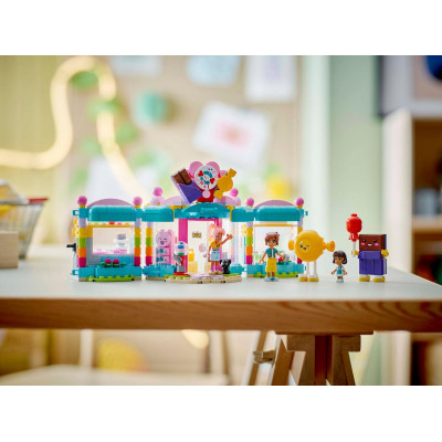 LEGO Конструктор LEGO Friends Цукерня Хартлейк-Сіті