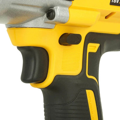 DeWALT Гайковерт ударний DeWalt XR Li-Ion 18В 950Нм 1900об/хв 240уд/хв 1/2" 2.7кг без АКБ та ЗП