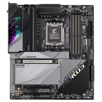 Gigabyte Материнська плата X670E AORUS MASTER sAM5 X670 4xDDR5 M.2 HDMI DP mATX