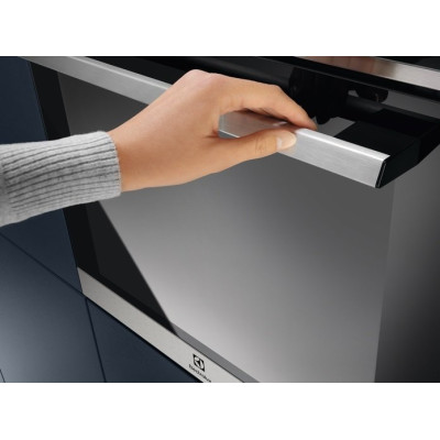 Electrolux Духовий шафа електричний, 72л, A+, пара, дисплей, конвекція, піроліз, телескопічні напрямні, чорний