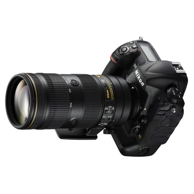 Nikon 70-200mm f/2.8E FL ED AF-S VR Nikon 70-200mm f/2.8E FL ED AF-S VR