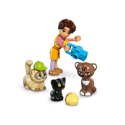 LEGO Конструктор LEGO Friends Хартлейк-Сіті. Квартири і крамниці