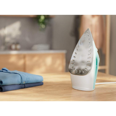 Electrolux Праска, 2200Вт, 250мл, паровий удар 90гр, нерж. сталь, зелено-білий Electrolux Праска, 2200Вт, 250мл, паровий удар 90гр, нерж. сталь, зелено-білий