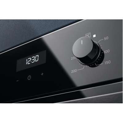 Electrolux Духовий шафа електричний, 65л, А, пара, дисплей, конвекція, телескопічні напрямні, чорний