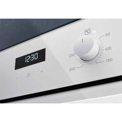 Electrolux Духовой шкаф электрический, 65л, A, дисплей, конвекция, телескопические направляющие, белый