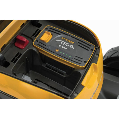 Stiga Газонокосарка акумуляторна Collector543AEKit 48В 4А·рік 41см 60л 25-65мм ЗП 22кг Stiga Газонокосарка акумуляторна Collector543AEKit 48В 4А·рік 41см 60л 25-65мм ЗП 22кг
