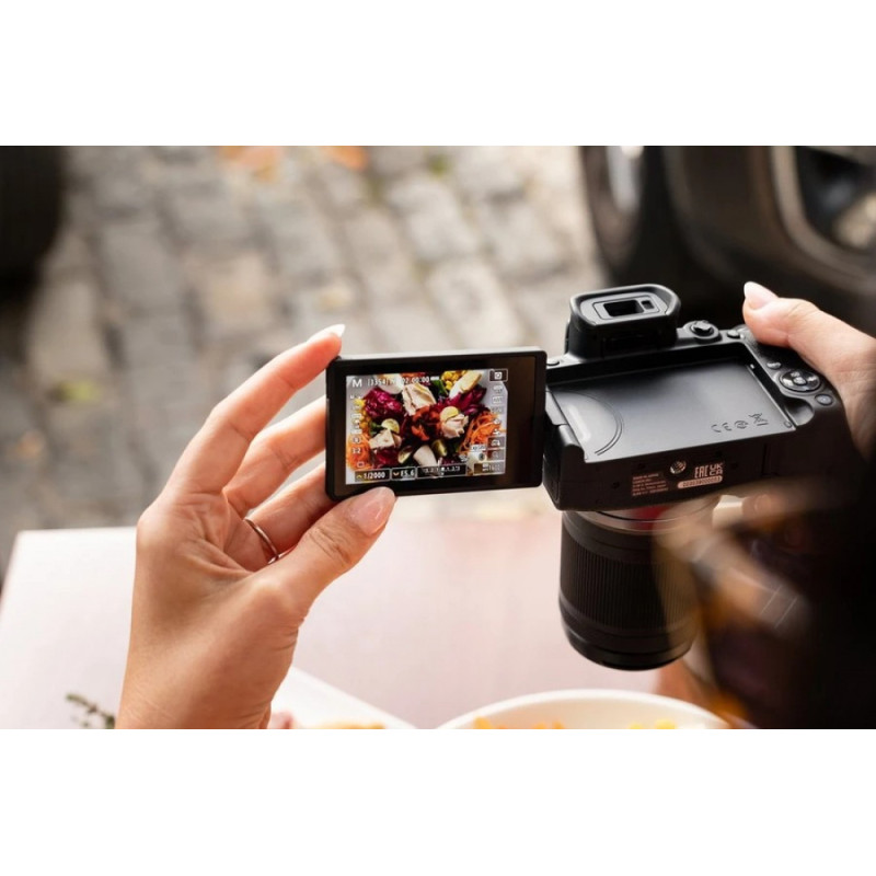 Canon Цифр. фотокамера EOS R10 + RF-S 18-150 IS STM + адаптер EF-RF