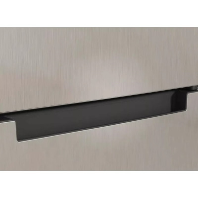 Indesit Холодильник з нижн. мороз. INFC8TI21X0 Indesit Холодильник з нижн. мороз. INFC8TI21X0