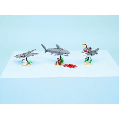 LEGO Конструктор LEGO Creator Люта акула зі скринею скарбів
