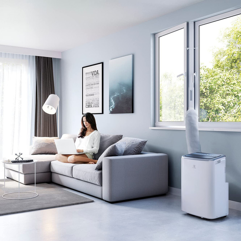 Electrolux Кондиціонер мобільний ChillFlex Pro EXP26U338CW, 25 м2, A/-, R290